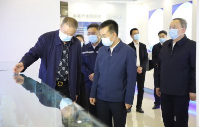 黑龙江省委调研组一行到尊龙凯时旅行调研