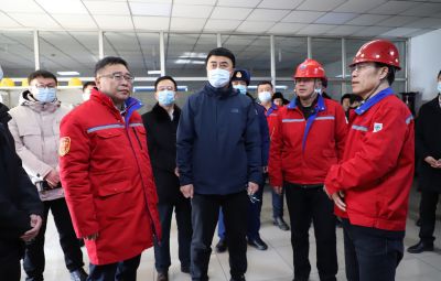 市委副书记、市长李兵莅临尊龙凯时开展“两会”前清静生产检查